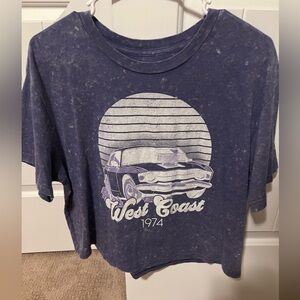 Rebellious One West Coast 1974 cropped Graphic tee